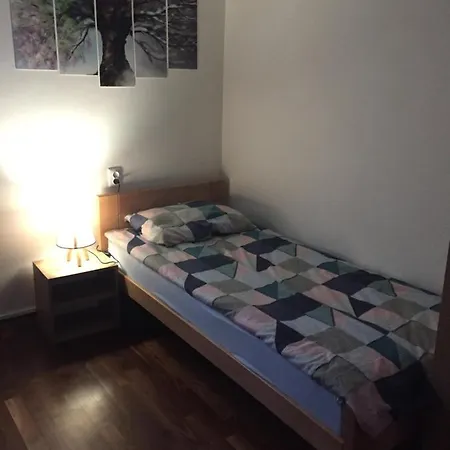 アパート Perkovic *